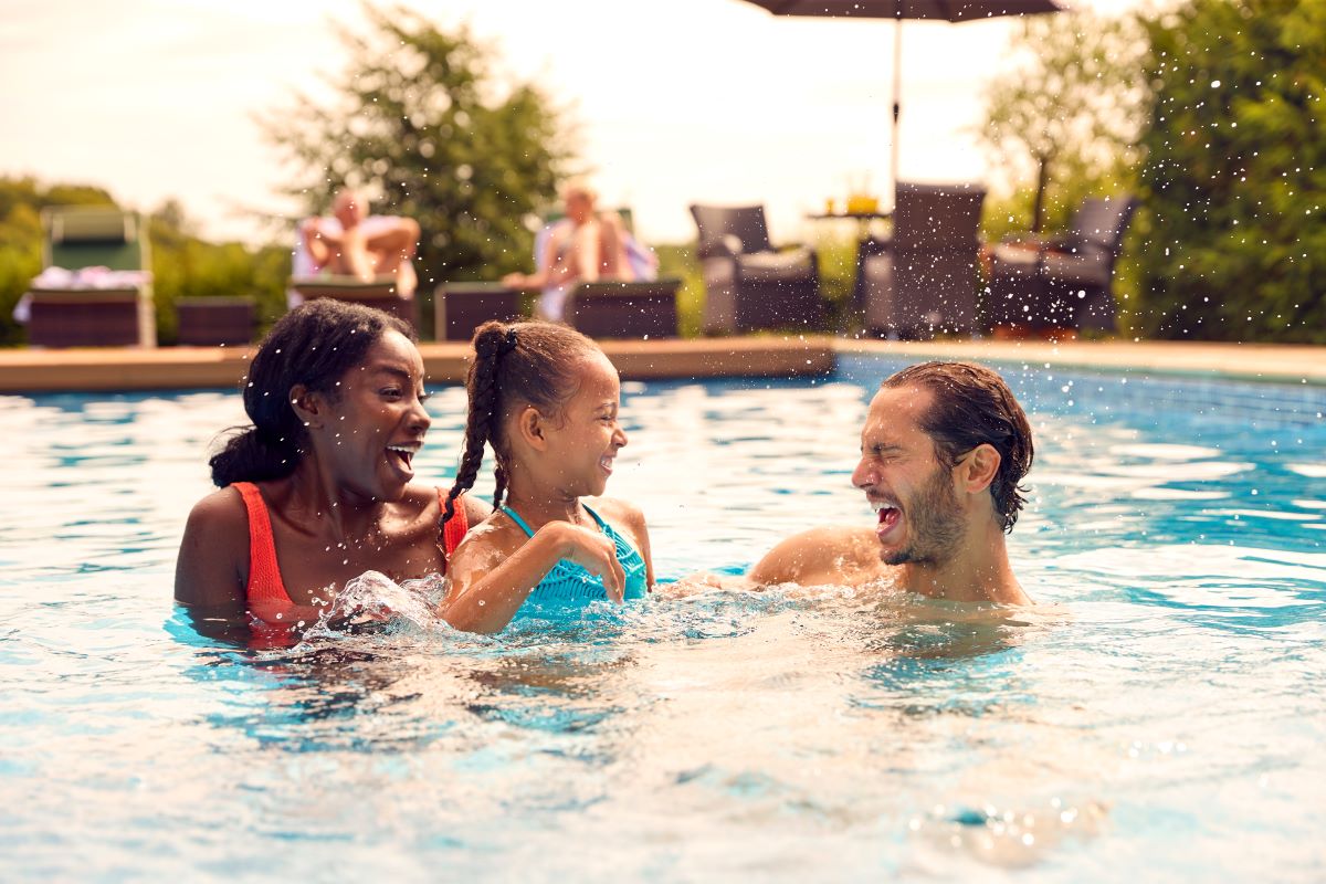 Freibad-Knigge für Lörrach: Entspannt durch die Badesaison m
